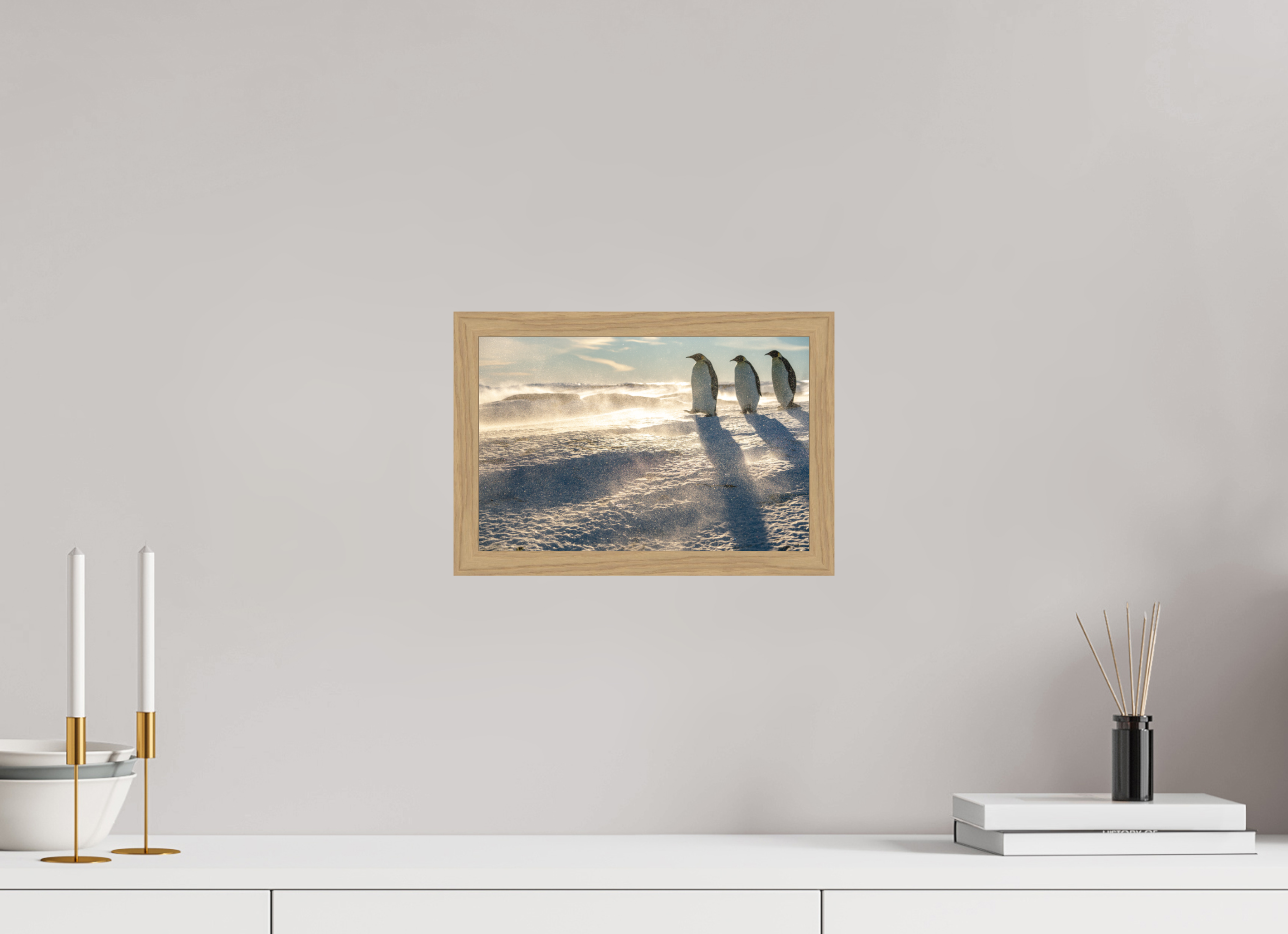 30 x 20 cm, Impression Fine Art encadrée en chêne naturel - mat La marche des Empereurs