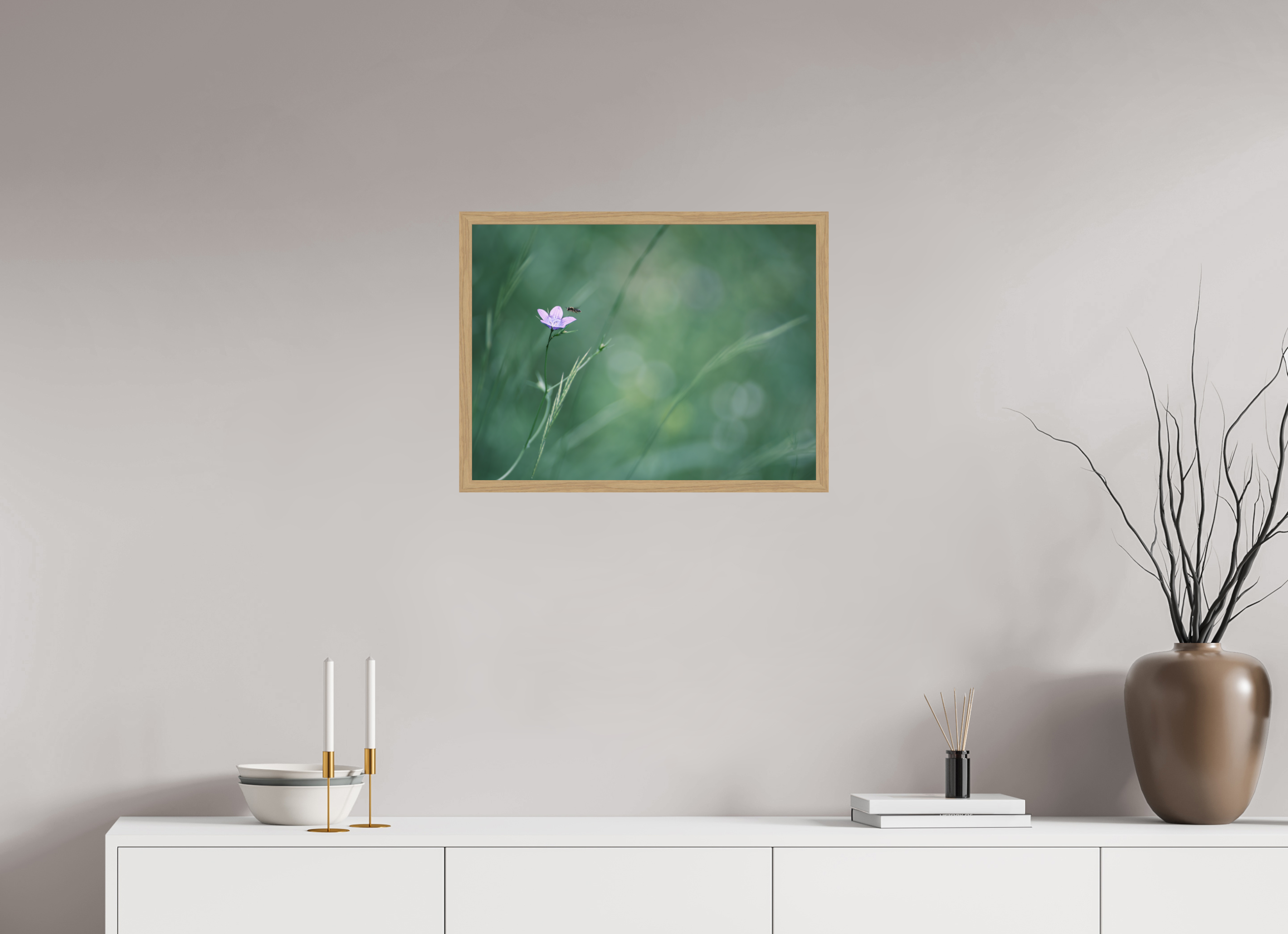 60 x 45 cm, Impression Fine Art encadrée en chêne naturel - mat Petite fleur des champs